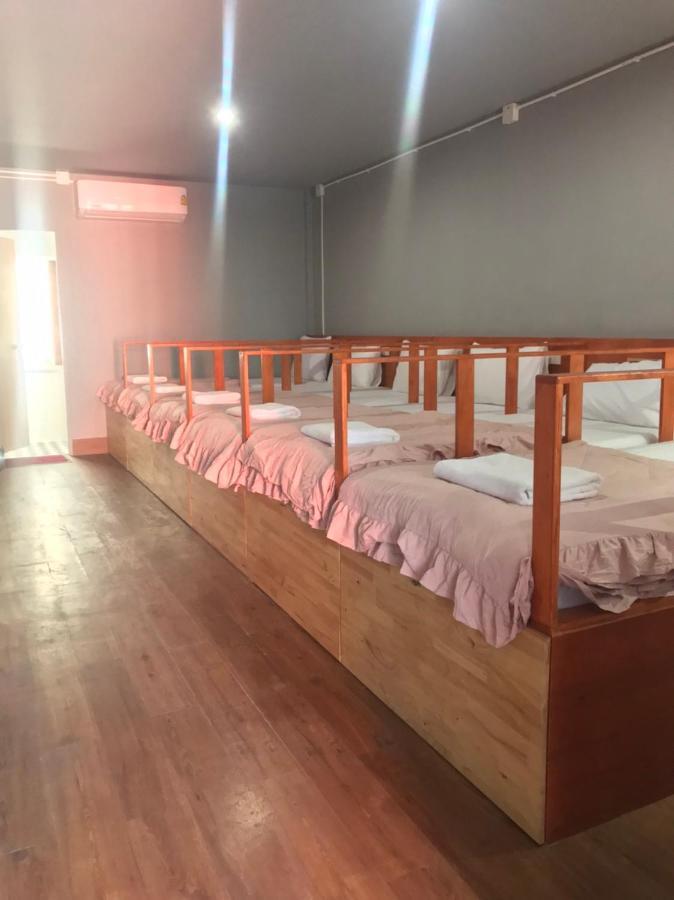 Aladdin Guest House Phi Phi-eilanden Buitenkant foto