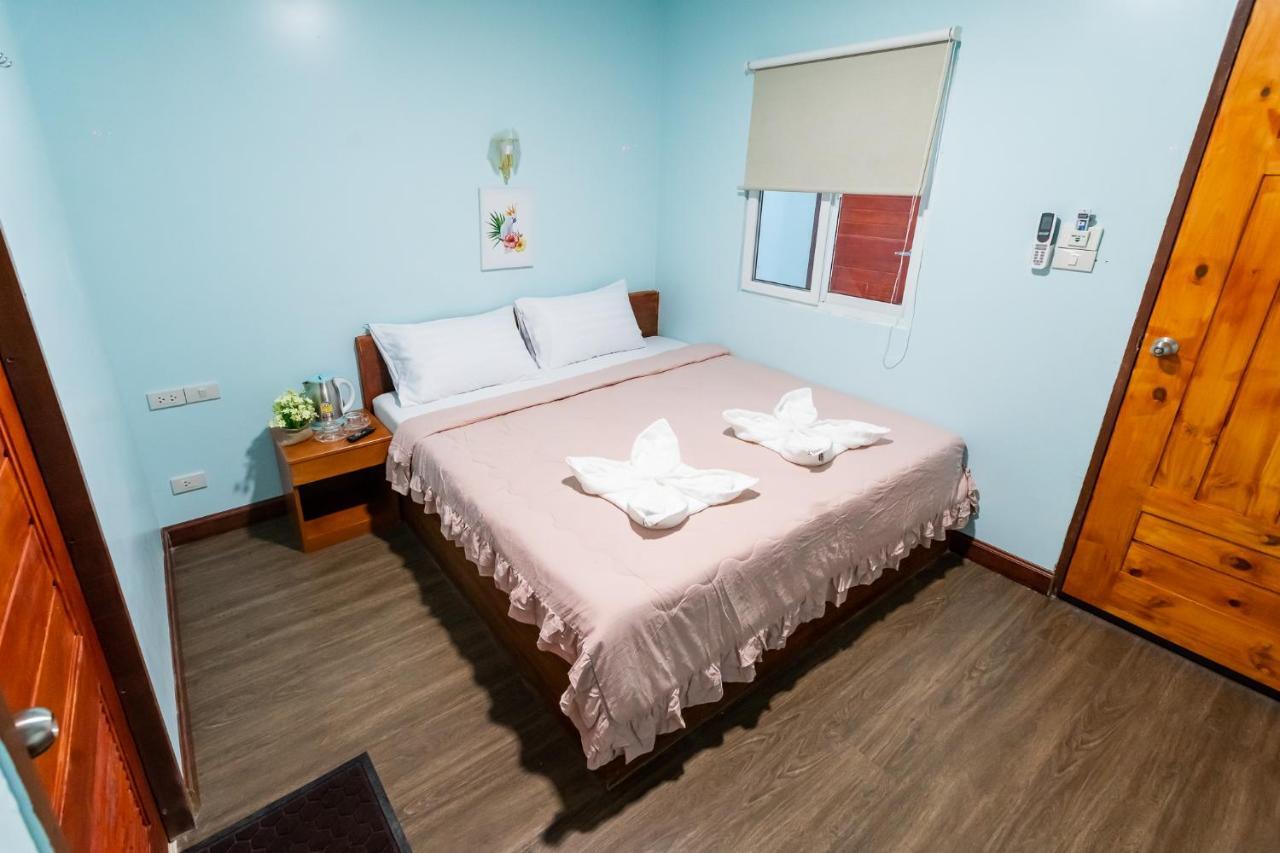 Aladdin Guest House Phi Phi-eilanden Buitenkant foto