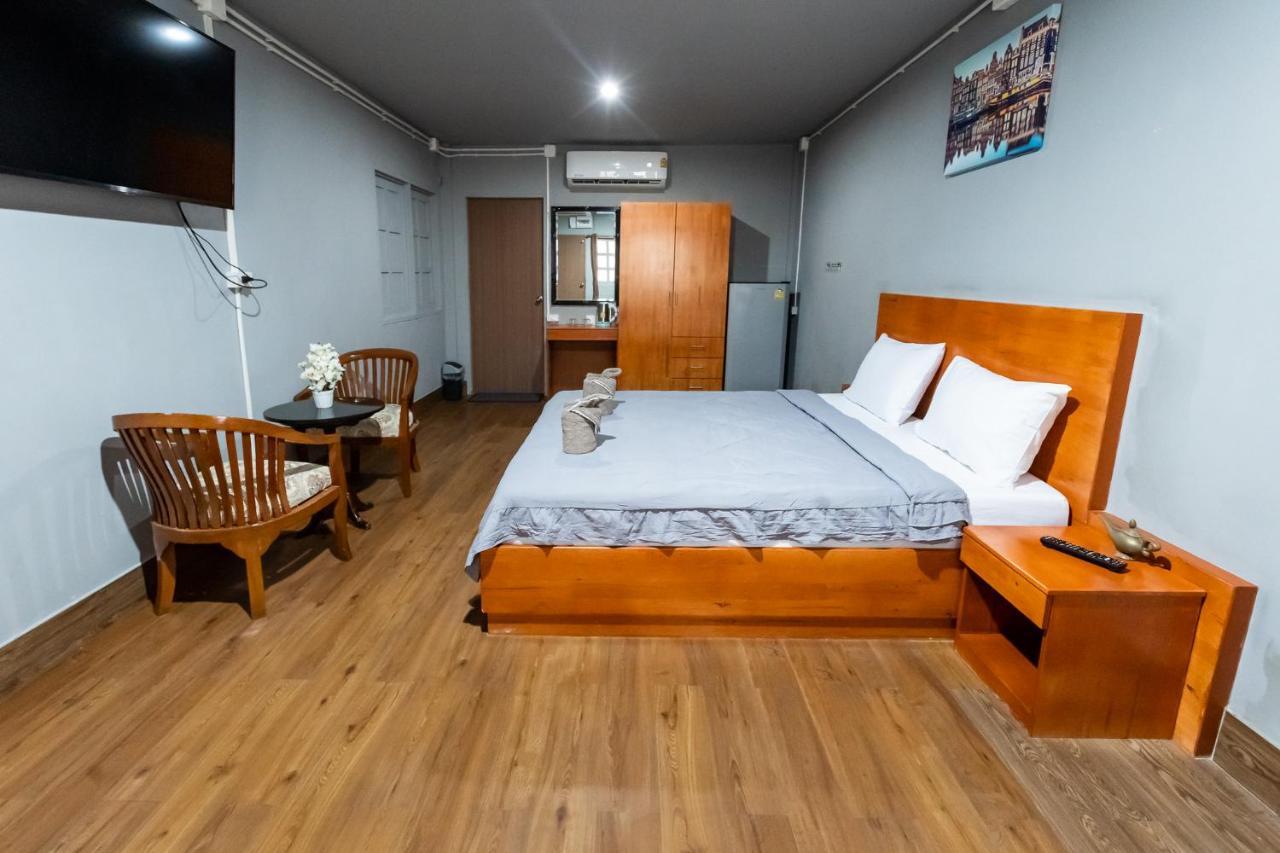 Aladdin Guest House Phi Phi-eilanden Buitenkant foto